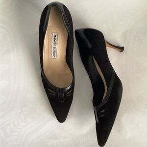 Manolo Blahnik Suede and Leather Pumps, Size 37 (6.5 US)